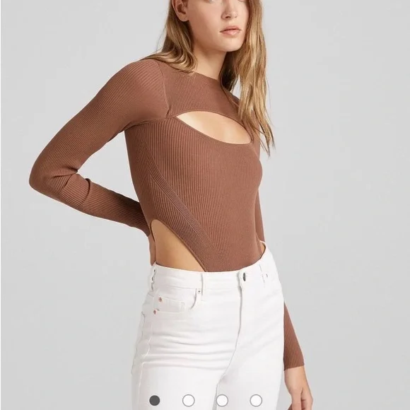 Bershka cutout bodysuit, size small - Picture 3 of 6